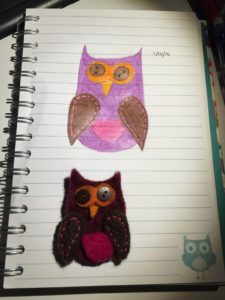 A little felt owl with button eyes below a drawing of same